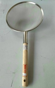 SYYJH-S49620日式木柄炸厘網1尺JS